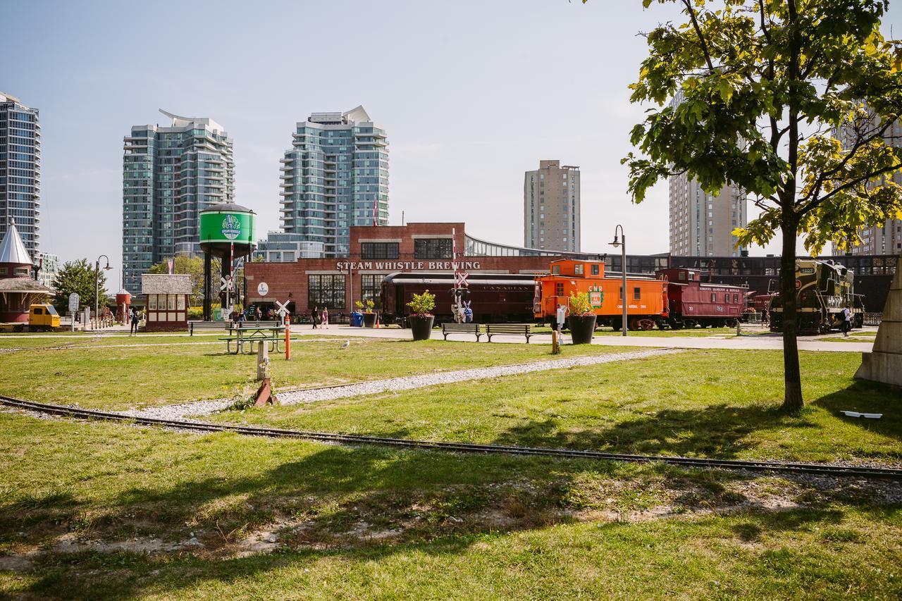 Cityscape Condo In Fort York Toronto Exteriör bild